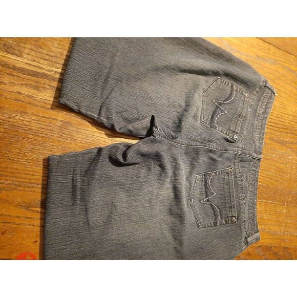 Size 12P Kim Rogers Petite Denim Blue Jeans Mid Rise with Pockets Belt Loops - Picture 4 of 5